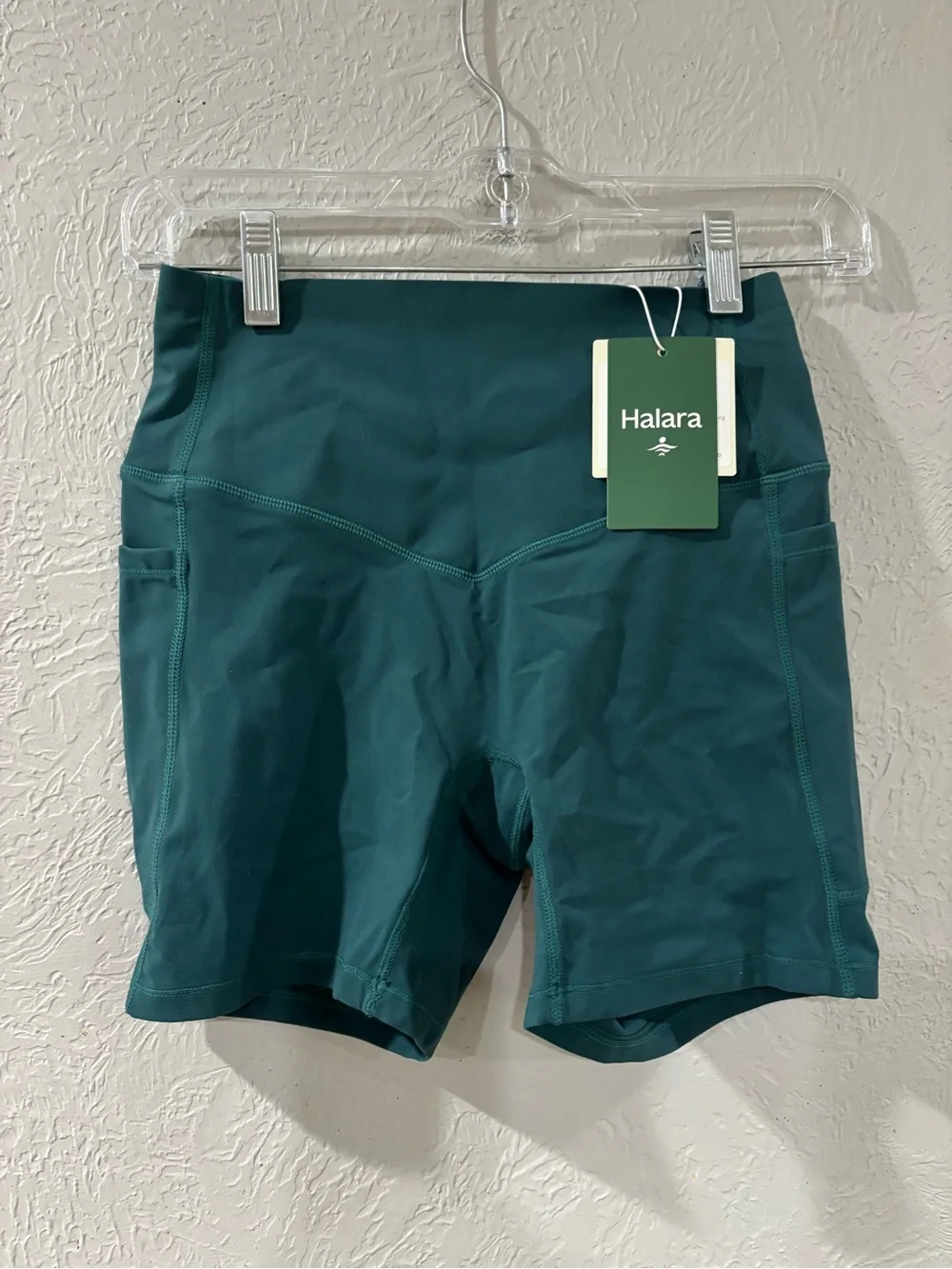 Halara UltraSculpt™ High Waisted Tummy Control Side Pockets in June Bug size S